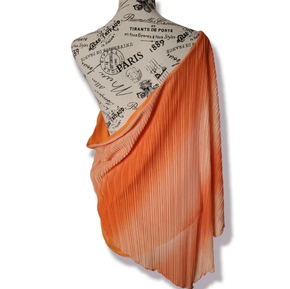 Dressbarn Top - Picture 3 of 7